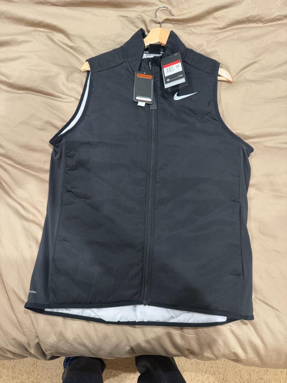Nike Men's Black Sleeveless Windproof Vest